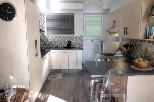 s2-kitchen-