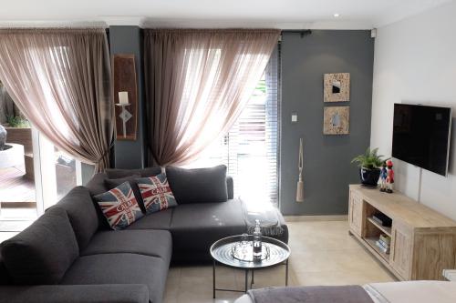 s3-lounge-2